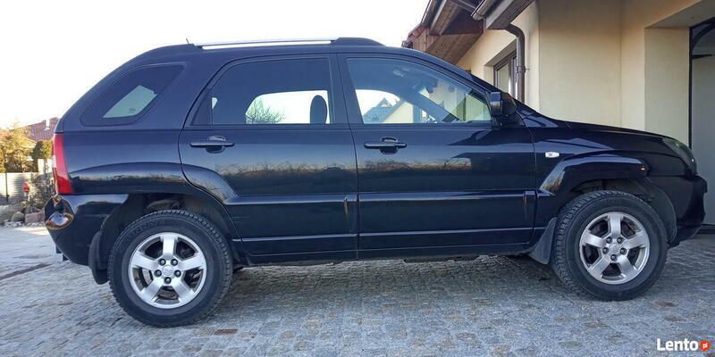 Czarny Używany 2008 Kia Sportage SUV | 20 000 zł (Uczciwa cena) - Obraz 1/4