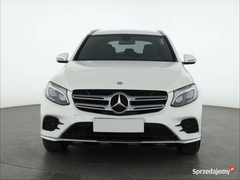 Biały Używany 2015 Mercedes GLC220 SUV | 93 999 zł (Uczciwa cena) - Obraz 1/4