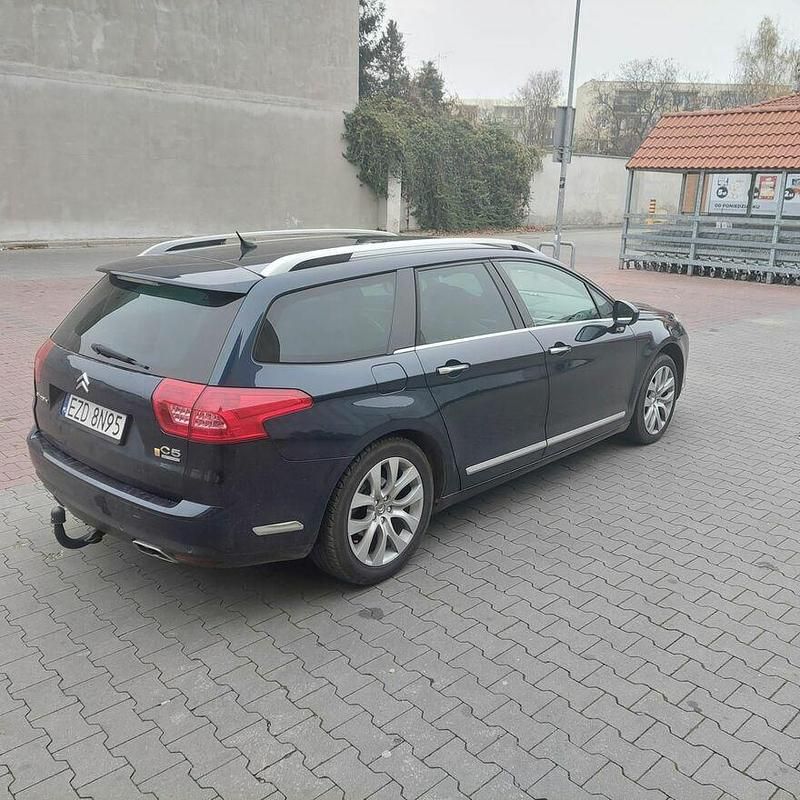 Używany Citroën C5 Exclusive 2010 Niebieski Kombi