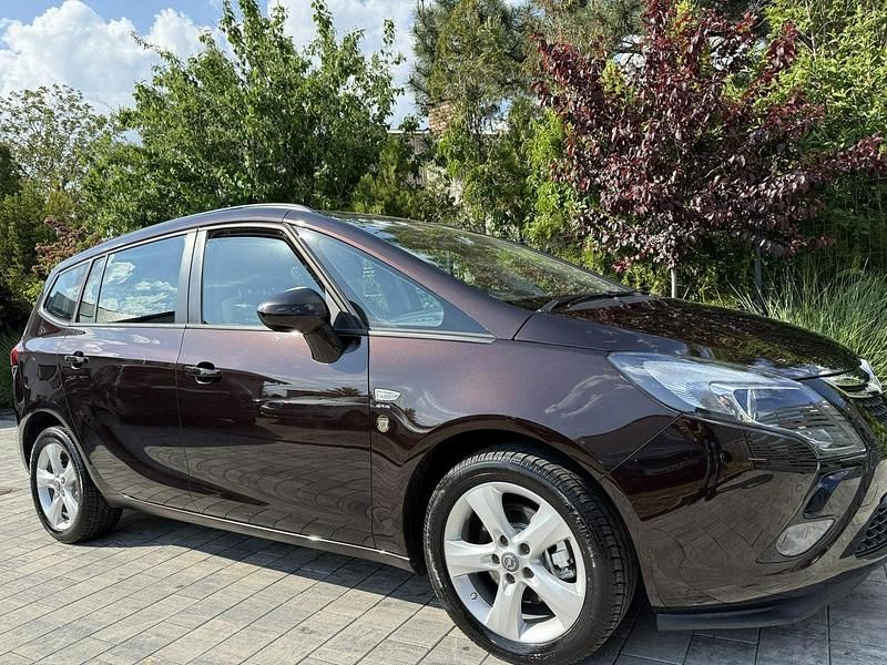 Inny (metalik) Używany 2016 Opel Zafira Minivan | 39 900 zł (Uczciwa cena) - Obraz 1/4