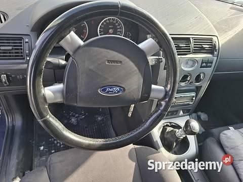 Używany Ford Mondeo 2001