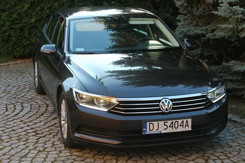 Używany VW Passat 150 KM (110 kW) 2017 Brązowy Sedan/Limuzyna