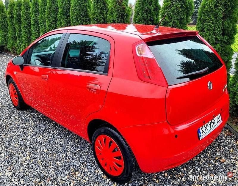 Czerwony Używany 2008 Fiat Grande Punto Hatchback | 7300 zł (Uczciwa cena) - Obraz 1/4