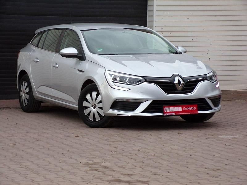 Używany Renault Mégane GrandTour 115 KM (84 kW) 2019 Srebrny Kombi