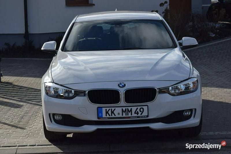 Używany BMW 316 115 KM (84 kW) 2015 Biały (metalik) Kombi
