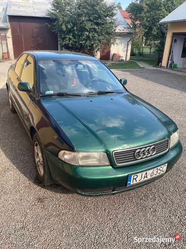 Zielony Używany 1997 Audi A4 Sedan/Limuzyna | 3900 zł (Dość drogi) - Obraz 1/4