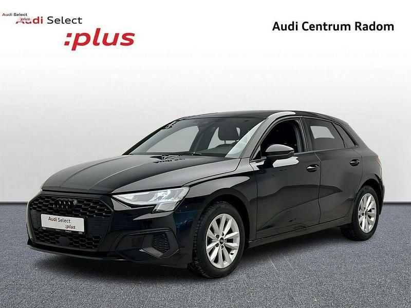 Używany Audi A3 150 KM (110 kW) 2023 Czarny Sedan/Limuzyna