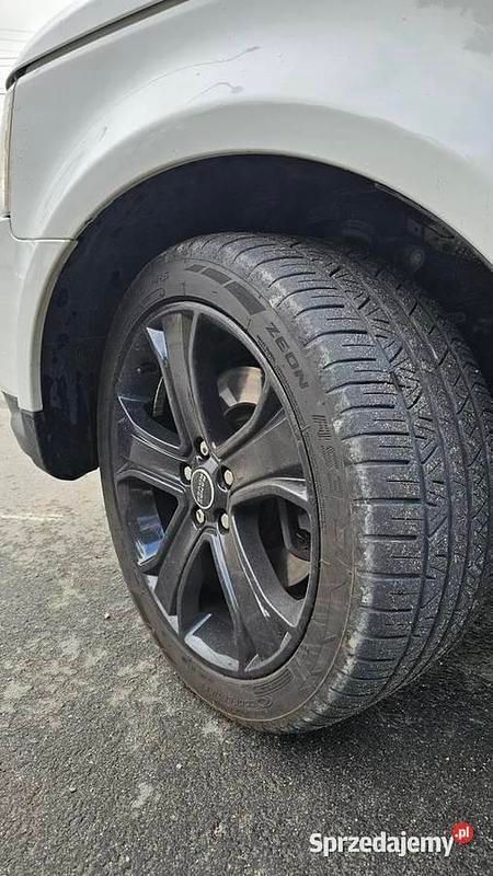 Biały Używany 2012 Land Rover Range Rover SUV | 59 000 zł (Uczciwa cena) - Obraz 1/4