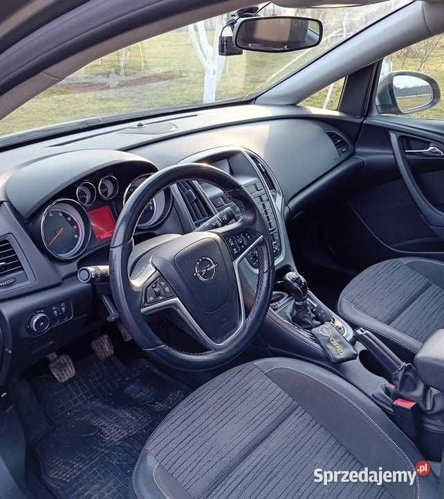 Szary Używany 2018 Opel Astra Sedan/Limuzyna | 33 500 zł (Super Cena) - Obraz 1/4