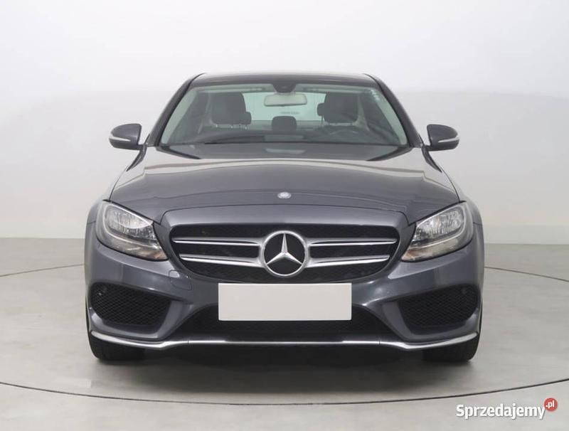 Szary Używany 2015 Mercedes C180 Sedan/Limuzyna | 69 999 zł (Dość drogi) - Obraz 1/4