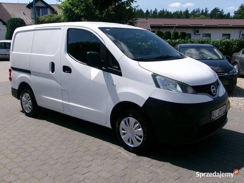 Biały Używany 2015 Nissan NV200 Van | 24 900 zł - Obraz 1/4