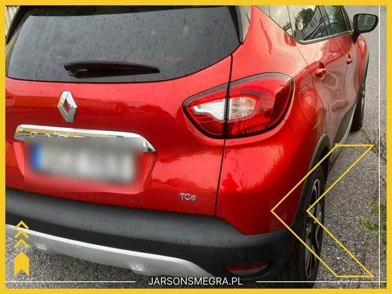 Używany Renault Captur 90 KM (66 kW) 2015 Czerwony SUV