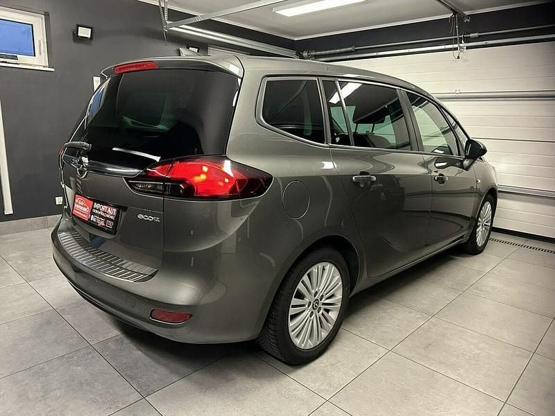Używany Opel Zafira 140 KM (102 kW) 2017 Szary Minivan