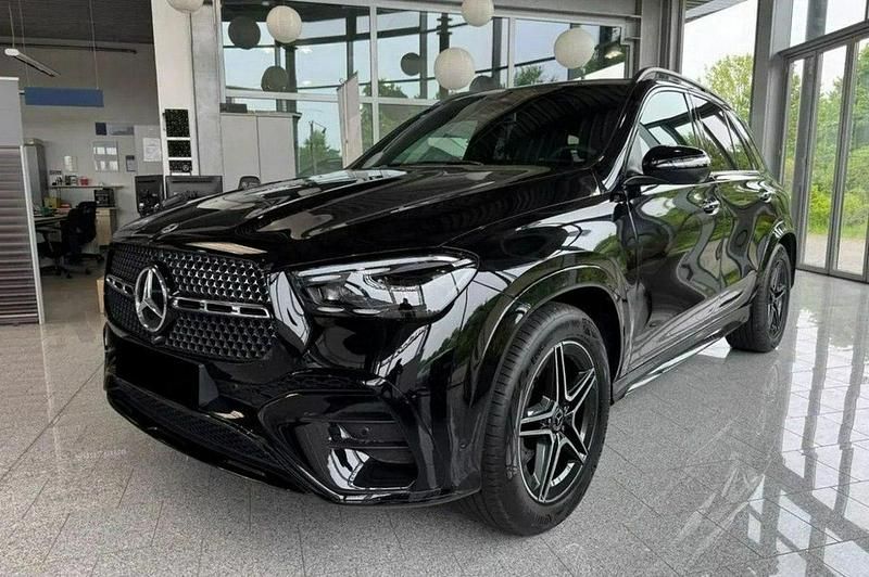 Nowe Mercedes GLE53 AMG AMG 330 KM (242 kW) 2025 Czarny (metalik) SUV