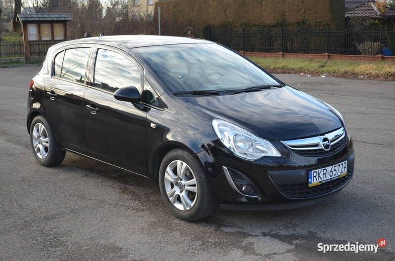 Czarny Używany 2011 Opel Corsa Hatchback | 18 900 zł (Uczciwa cena) - Obraz 1/4