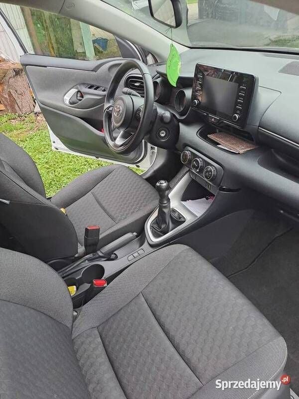 Używany 2021 Toyota Yaris | 59 000 zł - Obraz 1/4