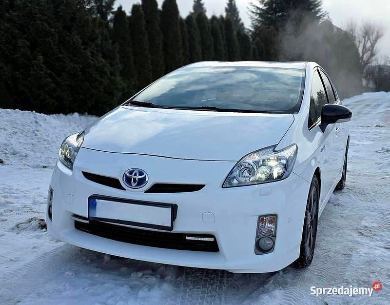 Używany Toyota Prius 2010 Hatchback