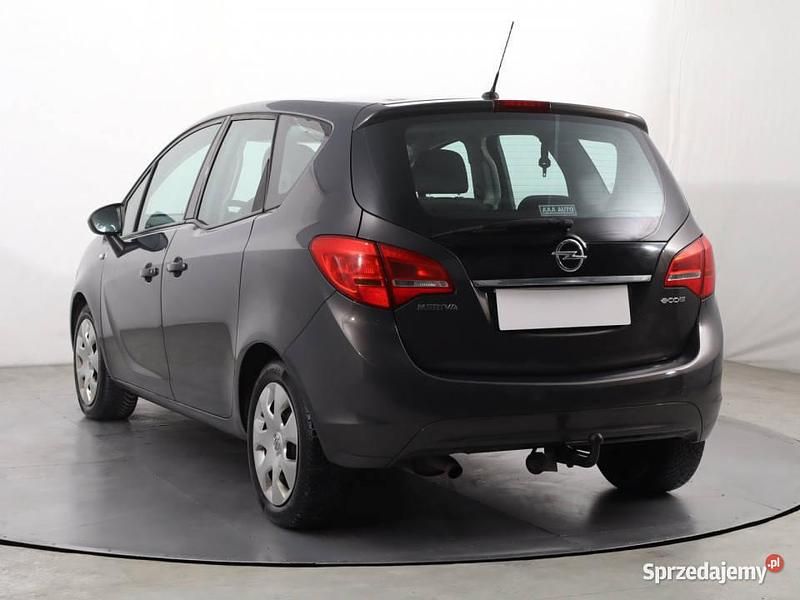 Używany Opel Meriva 2014 Szary Minivan