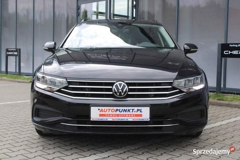 Używany 2022 VW Passat | 86 900 zł (Dość drogi) - Obraz 1/4