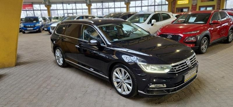 Czarny Używany 2016 VW Passat Kombi | 46 900 zł (Uczciwa cena) - Obraz 1/3
