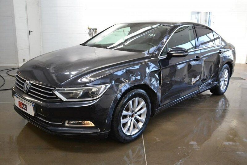 Używany VW Passat 120 KM (88 kW) 2017 Czarny Sedan/Limuzyna