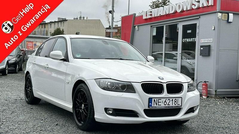 Inny Używany 2009 BMW 320 Sedan/Limuzyna | 27 900 zł (Dość drogi) - Obraz 1/4
