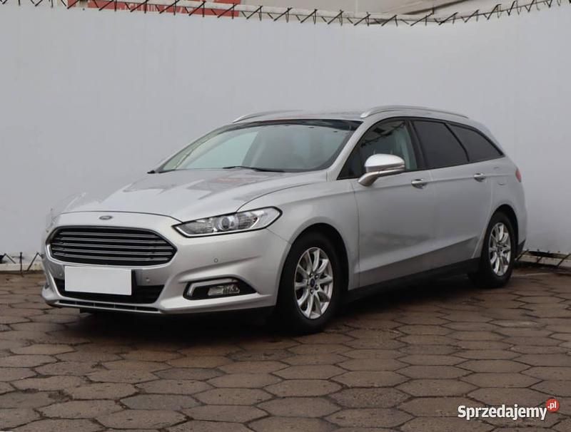 Używany Ford Mondeo 120 KM (88 kW) 2016 Srebrny Kombi