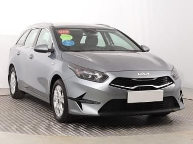 Szary Używany 2021 Kia Ceed Kombi | 69 999 zł (Uczciwa cena) - Obraz 1/4