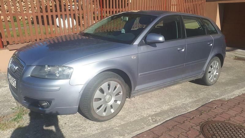Używany Audi A3 2004 Srebrny Hatchback