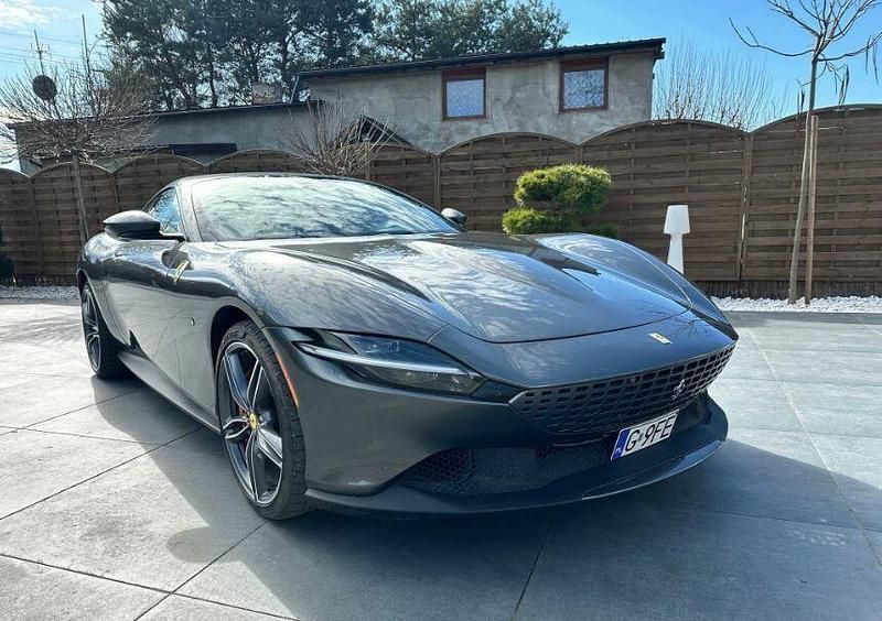 Szary Używany 2022 Ferrari Roma Coupe | 1 190 000 zł - Obraz 1/4