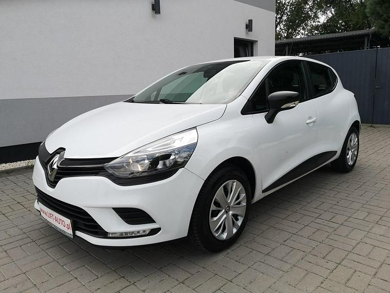 Używany Renault Clio IV 74 KM (54 kW) 2017 Biały Hatchback