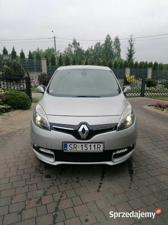 Używany Renault Grand Scénic 2014 Srebrny Minivan