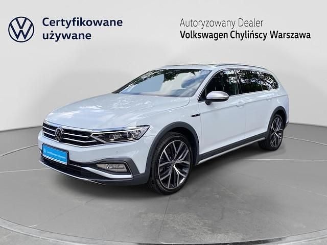 Używany 2023 VW Passat Kombi | 157 900 zł - Obraz 1/4