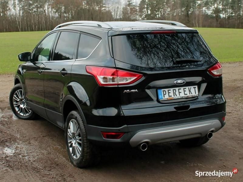 Używany Ford Kuga 163 KM (119 kW) 2013 Czarny SUV