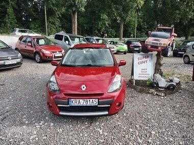 Czerwony Używany 2010 Renault Clio GrandTour Kombi | 14 900 zł (Uczciwa cena) - Obraz 1/4