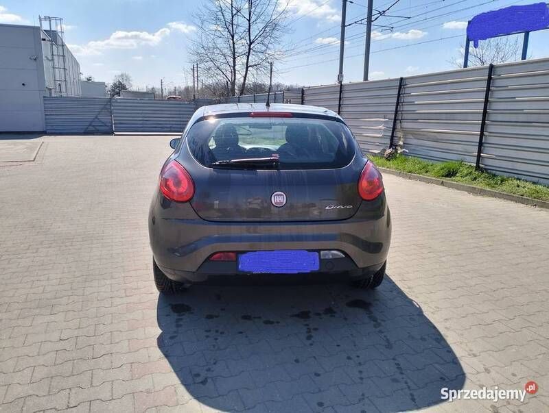 Używany 2011 Fiat Bravo Hatchback | 15 500 zł (Uczciwa cena) - Obraz 1/4