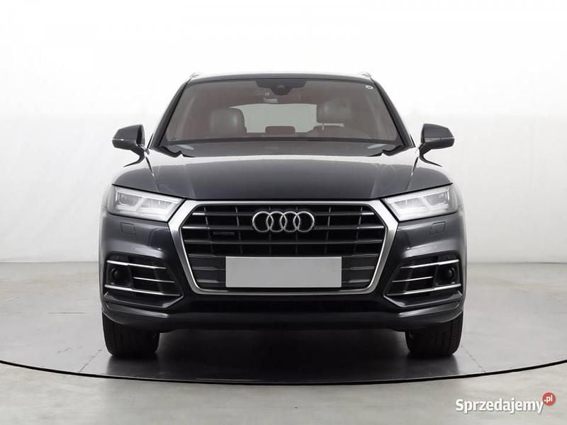 Szary Używany 2018 Audi Q5 SUV | 119 999 zł - Obraz 1/4
