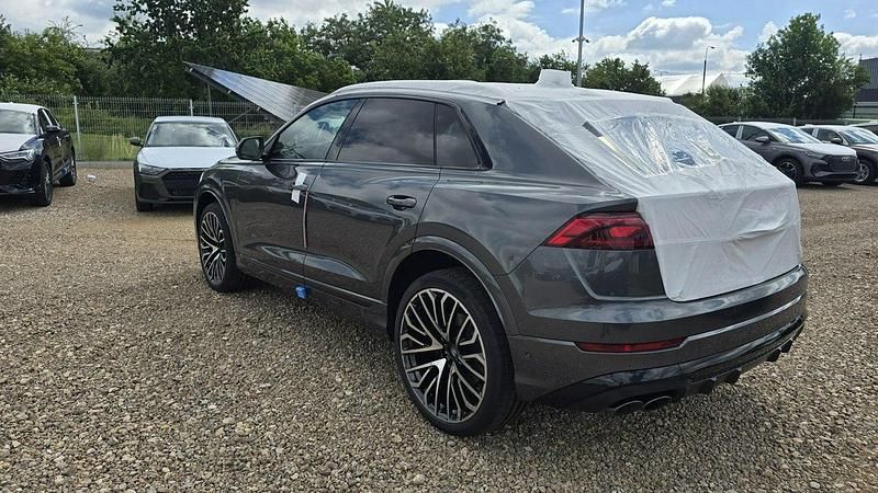 Nowe Audi SQ8 507 KM (372 kW) 2025 Szary (metalik) SUV