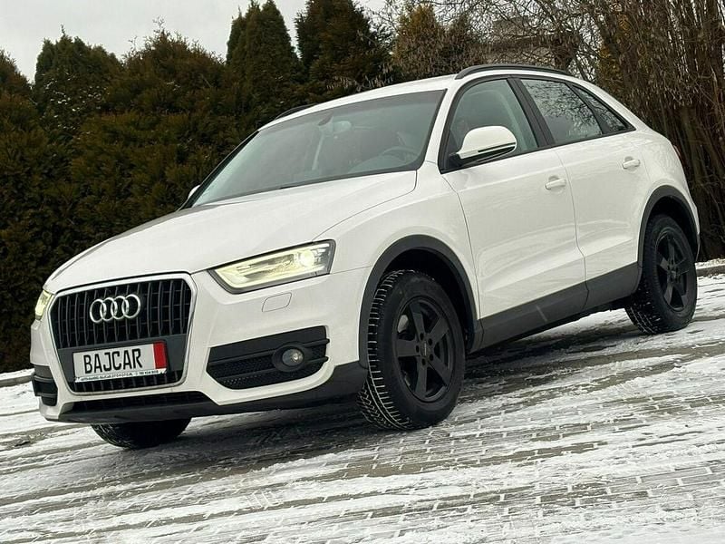Używany Audi Q3 Sport 140 KM (102 kW) 2015 Biały (metalik) SUV