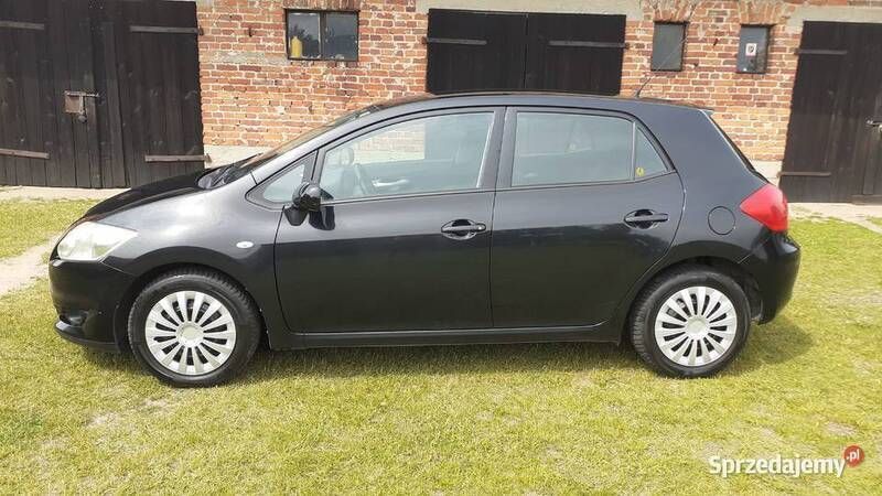 Czarny Używany 2007 Toyota Auris Hatchback | 10 600 zł (Uczciwa cena) - Obraz 1/4