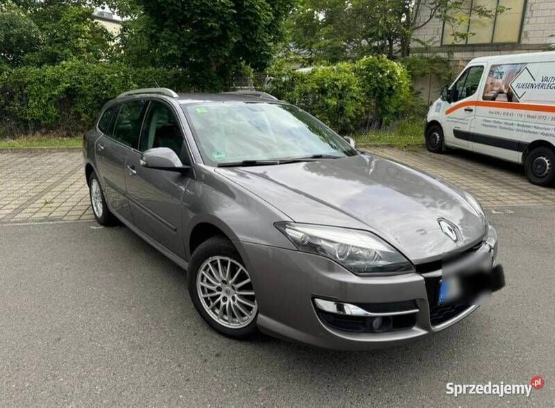 Szary Używany 2012 Renault Laguna III Kombi | 24 500 zł (Dość drogi) - Obraz 1/4