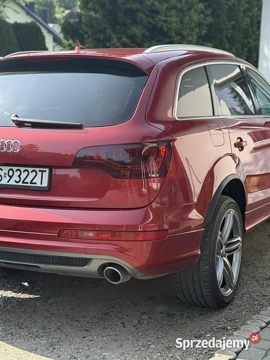 Czerwony Używany 2012 Audi Q7 SUV | 75 500 zł (Uczciwa cena) - Obraz 1/4