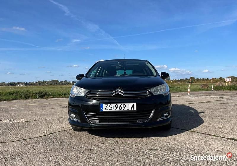 Czarny Używany 2011 Citroën C4 Hatchback | 23 000 zł (Drogi) - Obraz 1/4
