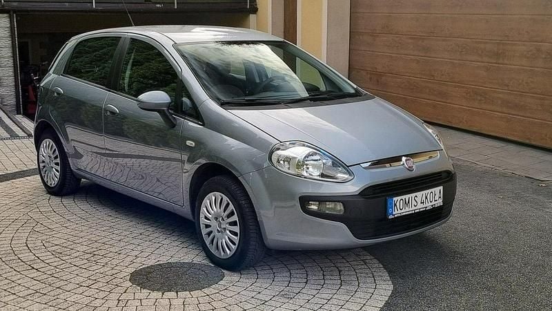 Szary Używany 2010 Fiat Punto Evo Hatchback | 11 900 zł (Super Cena) - Obraz 1/4