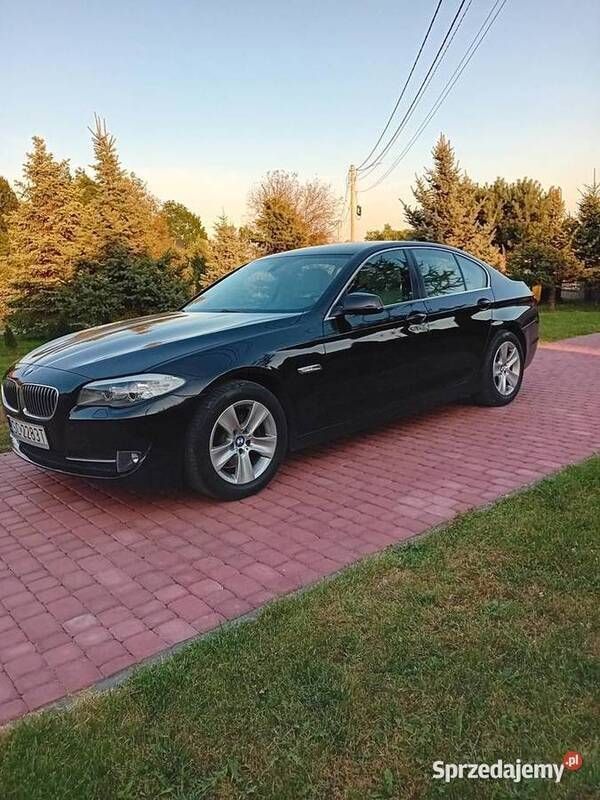 Czarny Używany 2012 BMW 520 Sedan/Limuzyna | 39 900 zł (Drogi) - Obraz 1/4