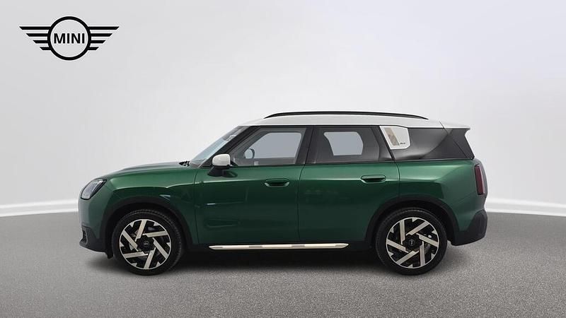 Używany Mini Countryman 204 KM (150 kW) 2025 British racing green iv metalizowany SUV