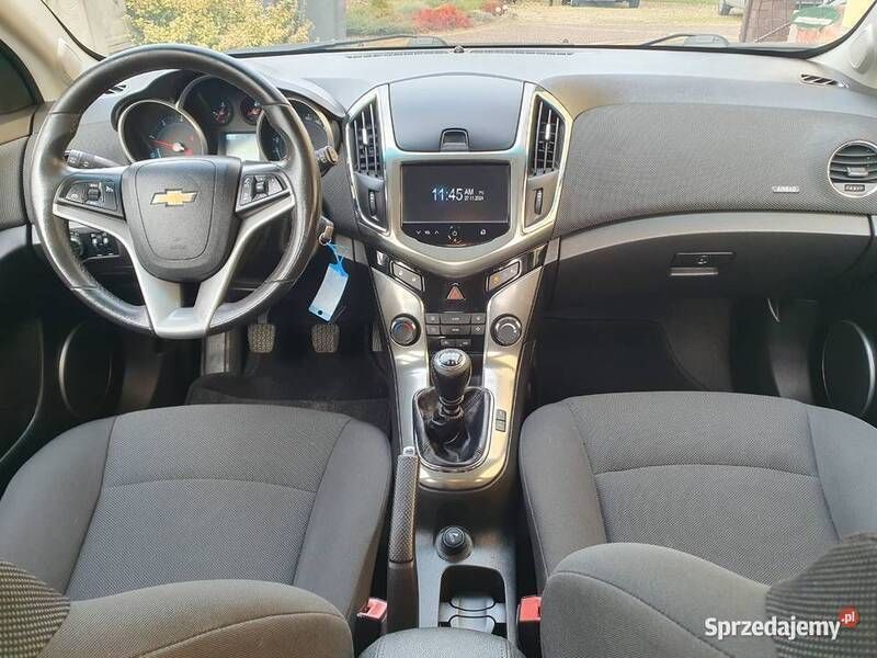 Srebrny Używany 2012 Chevrolet Cruze Hatchback | 21 900 zł (Uczciwa cena) - Obraz 1/4