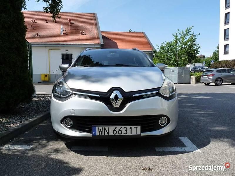 Używany Renault Clio GrandTour 90 KM (66 kW) 2013 Srebrny Kombi
