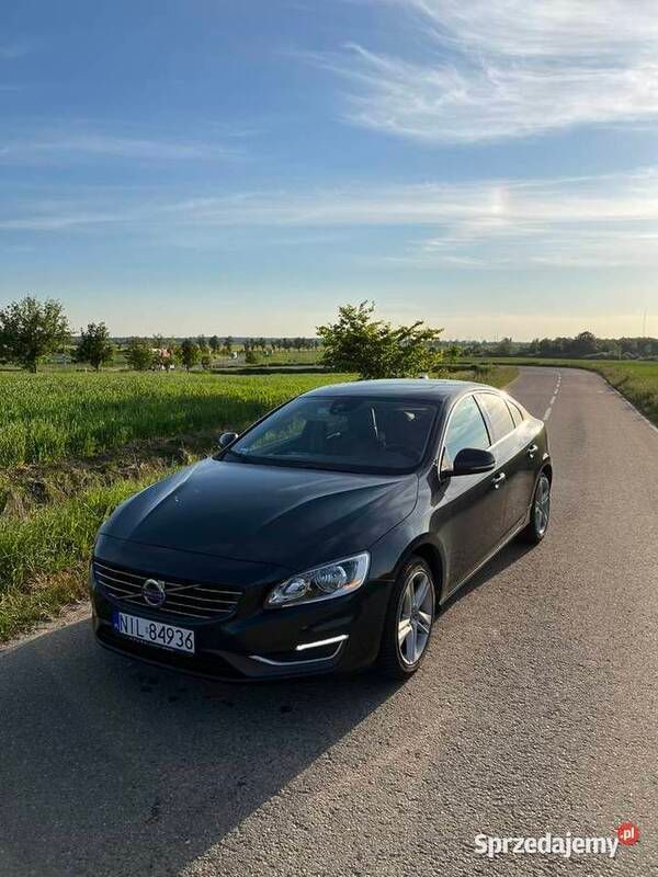 Używany Volvo S60 2014 Grafitowy Sedan/Limuzyna