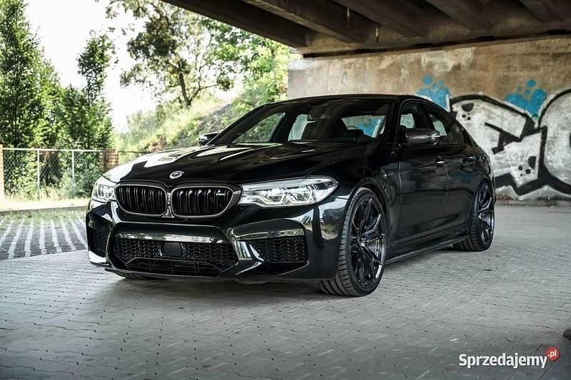 Czarny Używany 2018 BMW M5 Sport Line Sedan/Limuzyna | 279 000 zł (Uczciwa cena) - Obraz 1/4